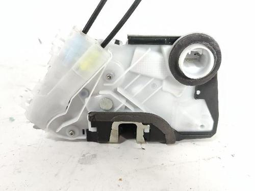 front-right-lock-toyota-yaris-_p21_-_pa1_-_ph1_-2020-27412453 main image