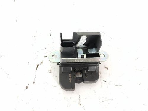 Used Tailgate lock VW GOLF V (1K1) 1.4 16V (75 hp) 27416341
