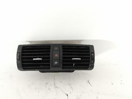 Used Air vent Air vent BMW 1 (E87) 118 d (143 hp) 33733946 33733946
