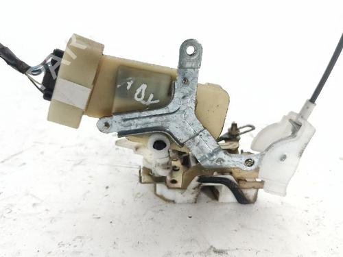 Used Front right lock TOYOTA YARIS (_P1_) 1.0 (SCP10_, SCP10R) (68 hp) 27413288