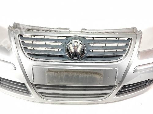 Used Front bumper VW POLO IV (9N_, 9A_) 1.2 (60 hp) 28291230