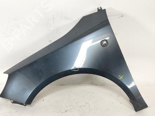 Forskærm venstre SKODA FABIA II Combi (545) 1.2 (70 hp) 31328348