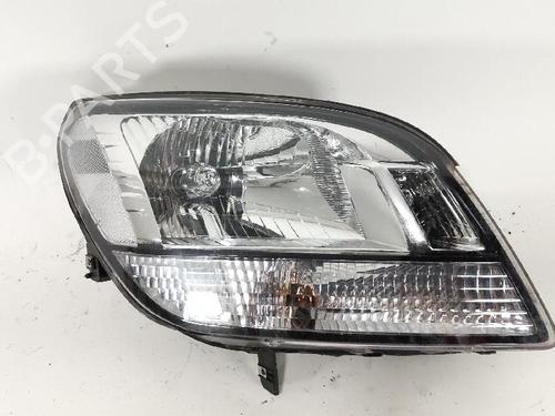Used Right headlight CHEVROLET ORLANDO (J309) 2.0 D (163 hp) 27431120