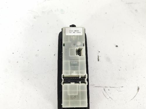Left front window switch NISSAN QASHQAI I (J10, NJ10) 2.0 dCi All-wheel Drive | BP29583461I27 
