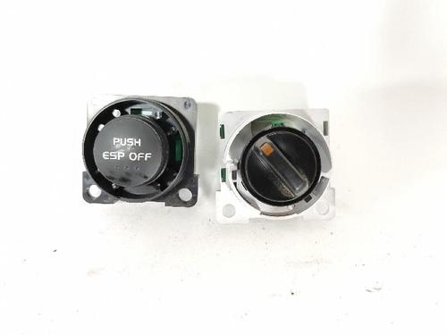 Used Switch SUZUKI GRAND VITARA II (JT, TE, TD) 1.9 DDiS All-wheel Drive (JT419, TD44, JB419WD, JB419XD,... (129 hp) 27415800