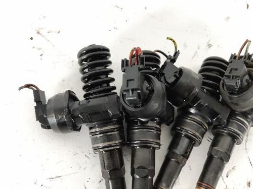 Injector AUDI A4 B6 (8E2) 1.9 TDI | BP39198984M100 - Image 2