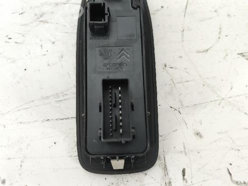 Left front window switch PEUGEOT 2008 I (CU_) 1.2 THP 110 / PureTech 110 | BP27433019I27 - Image 3