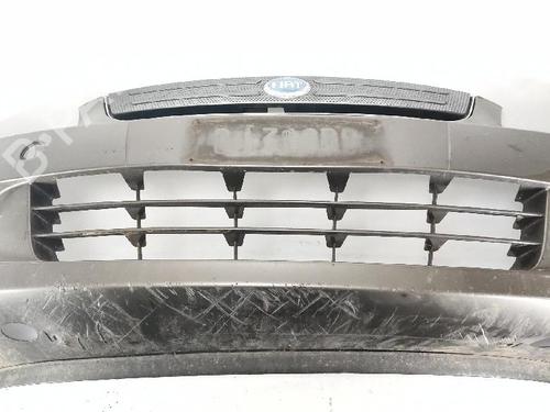 Used Front bumper FIAT MULTIPLA (186_) 1.6 (186AXC1A, 186BMC1A, 186BXC1A) (103 hp) 27424406