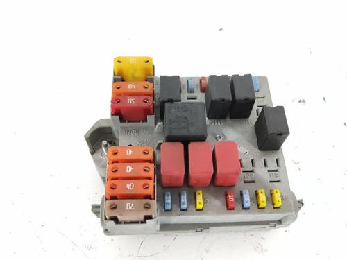 fuse-box-alfa-romeo-159-939_-2005-2006-2007-2008-2009-2010-2011-2012-27423735 main image