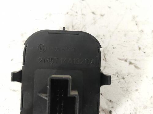 Left front window switch FORD FOCUS I (DAW, DBW) 1.8 TDCi | BP27427891I27 - Image 3