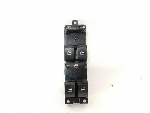 Used Left front window switch VW BORA I (1J2) 1.9 TDI (101 hp) 31012803