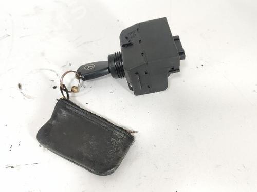 Used Ignition barrel MERCEDES-BENZ A-CLASS (W169) A 180 CDI (169.007, 169.307) (109 hp) 27412299