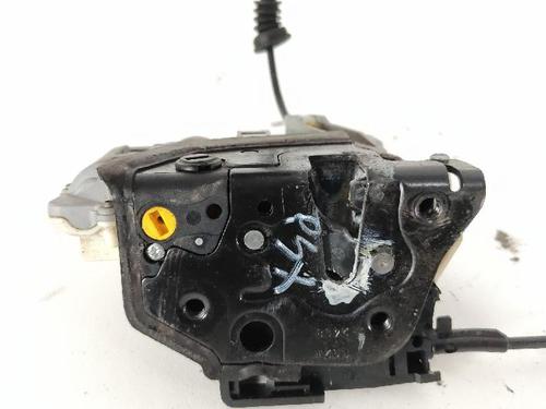Rear left lock VW PASSAT B6 (3C2) 2.0 TDI | BP27414840C100