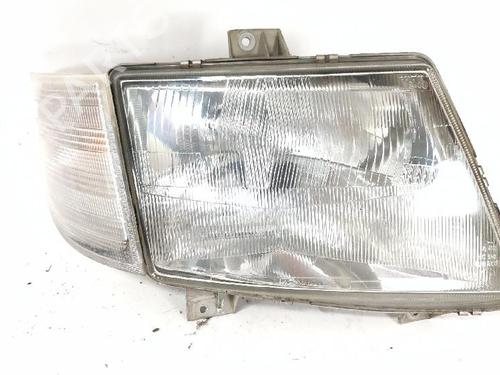 Used Right headlight Right headlight MERCEDES-BENZ VITO Bus (W638) 108 CDI 2.2 (638.194) (82 hp) 32744071 32744071