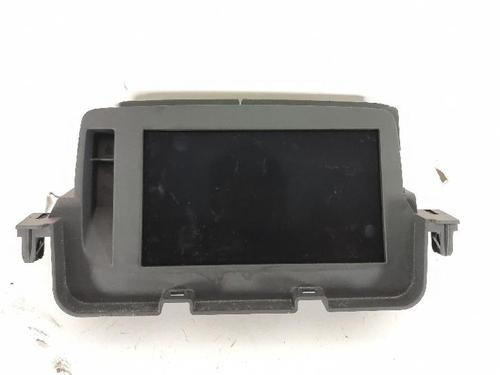 radio-renault-megane-iii-hatchback-bz01_-b3_-2008-27411634 main image