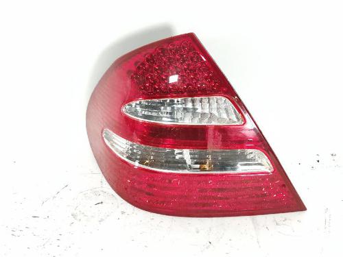 left-taillight-mercedes-benz-e-class-w211-2002-2003-2004-2005-2006-2007-2008-2009-27416617 main image
