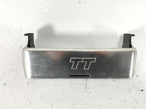 Autoradio AUDI TT (8N3) 1.8 T (180 hp) 27419575