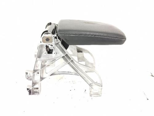 Used Armrest / Center console Armrest / Center console 39134485 39134485