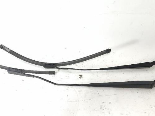 rear-windshield-wiper-arm-mg-mg-zs-suv-azs1-2017-33951218 main image