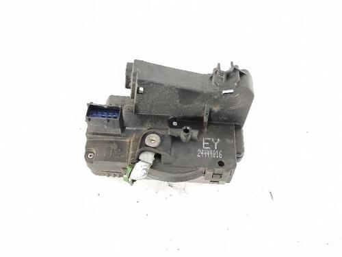 Used Front right lock OPEL ZAFIRA A MPV (T98) 2.2 DTI 16V (F75) (125 hp) 27418616