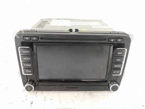 radio-vw-golf-plus-v-5m1-521-2004-2005-2006-2007-2008-2009-2010-2011-2012-2013-27420002 main image