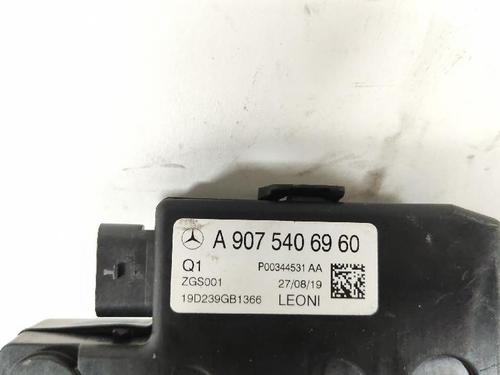 Fuse box MERCEDES-BENZ SPRINTER 3,5-t Van (B907, B910) 311 CDI (910.631, 910.633) | BP29173674E1 - Image 3