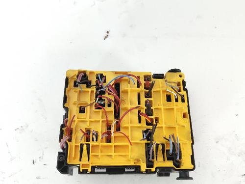 Fuse box CITROËN C3 AIRCROSS II (2R_, 2C_) 1.2 PureTech 130 (2RHNYH) | BP34053906E1 - Image 2