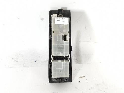 Left front window switch NISSAN NAVARA NP300 (D40) 2.5 dCi 4WD | BP29475481I27 