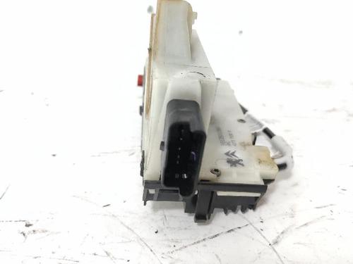 Rear left lock PEUGEOT 2008 I (CU_) 1.2 THP 110 / PureTech 110 | BP27433026C100