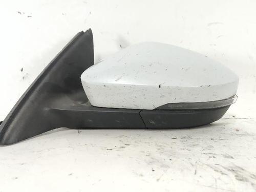 Rétroviseur gauche SKODA OCTAVIA III Combi (5E5, 5E6) 2.0 TDI (150 hp) 31871206