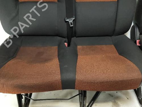 Used Left front seat Left front seat FIAT DUCATO Bus (250_) 100 Multijet 2,2 D (100 hp) 32659096 32659096