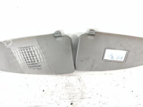 Used Left sun visor Left sun visor FIAT DOBLO Box Body/MPV (223_) 1.2 (223ZXA1A) (65 hp) 36031522 36031522