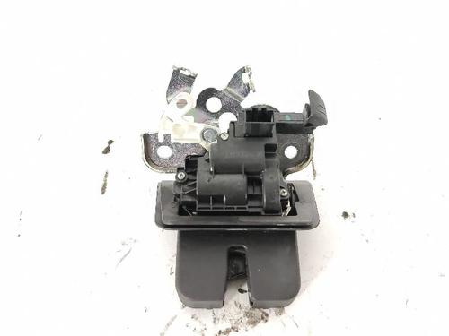 Used Tailgate lock AUDI A3 (8V1, 8VK) 2.0 TDI (150 hp) 27427004