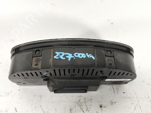 Instrument cluster VW TOURAN (1T1, 1T2) 1.4 TSI | BP30718887C47