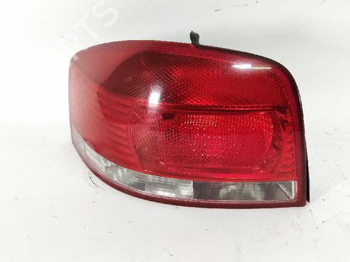 Venstre baglygte AUDI A3 (8P1) 2.0 TDI 16V (140 hp) 27420291