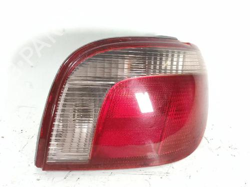 Used Right taillight TOYOTA YARIS (_P1_) 1.0 (SCP10_, SCP10R) (68 hp) 27413285