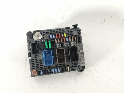 Used Fuse box Fuse box 38920495 38920495