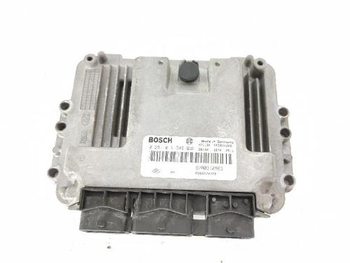 engine-control-unit-ecu-renault-megane-ii-saloon-lm01_-2003-27418513 main image