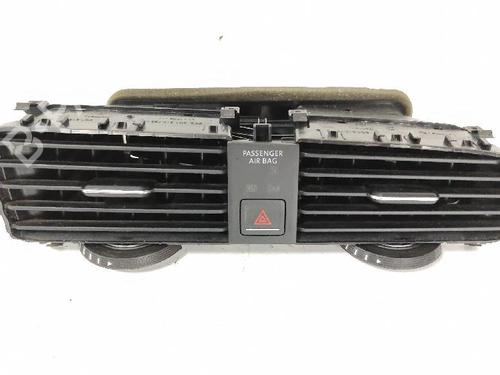 air-vent-vw-golf-vii-5g1-bq1-be1-be2-2012-2013-2014-2015-2016-2017-2018-2019-2020-2021-27994997 main image