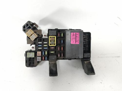 Used Fuse box Fuse box MITSUBISHI PAJERO III Canvas Top (V6_W, V7_W) 3.2 DI-D (V68W, V78W) (160 hp) 27415467 27415467