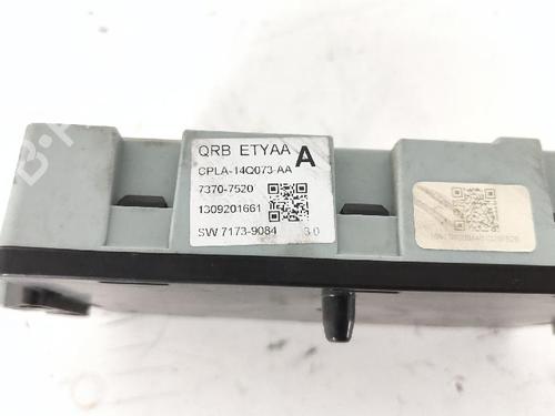 Sikringsdåse LAND ROVER RANGE ROVER SPORT II (L494) 3.0 SDV6 4x4 | BP27431278E1