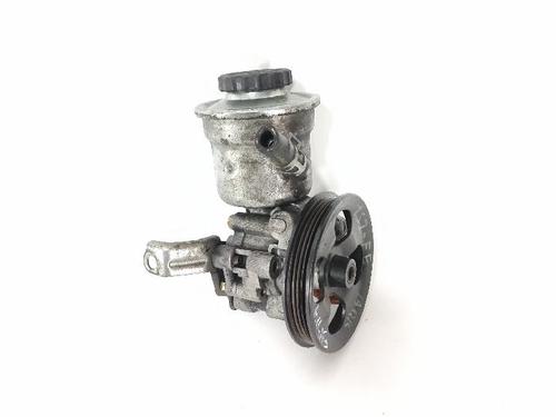 Used Steering pump TOYOTA YARIS (_P1_) 1.0 (SCP10_, SCP10R) (68 hp) 27417214