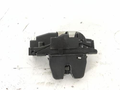 Used Tailgate lock PEUGEOT 308 SW I (4E_, 4H_) 1.6 HDi (109 hp) 27429431