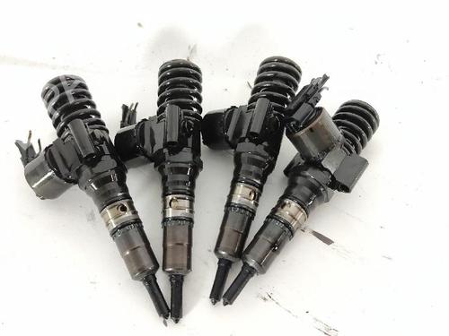 Used Injector AUDI A3 (8P1) 2.0 TDI (140 hp) 30192020