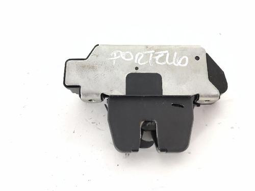 Used Tailgate lock PEUGEOT 208 I (CA_, CC_) 1.2 VTI 82 (82 hp) 27428813