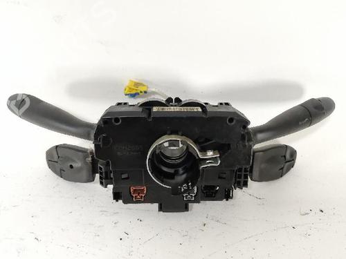 Steering column stalk PEUGEOT 308 I (4A_, 4C_) 1.6 HDi | BP32313666I23