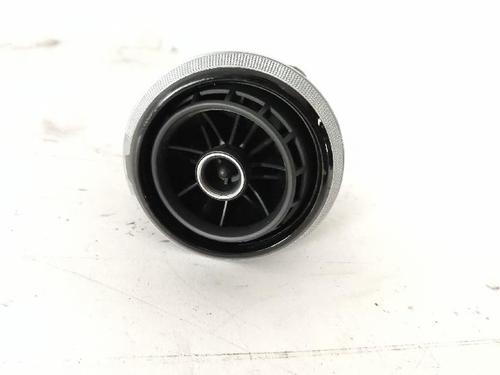 air-vent-audi-a3-8v1-8vk-2012-2013-2014-2015-2016-2017-2018-2019-2020-33400799 main image