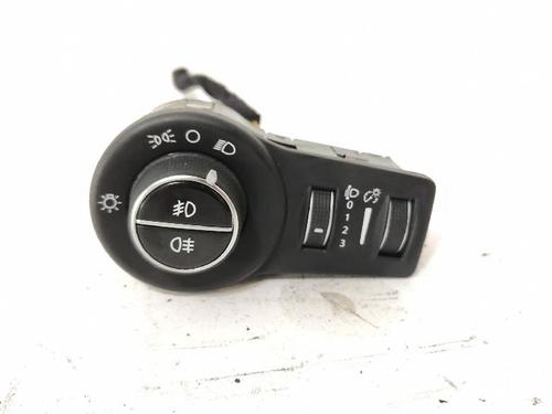 headlight-switch-fiat-500x-334_-2014-32203329 main image