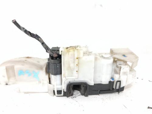 Used Front left lock Front left lock 33192012 33192012
