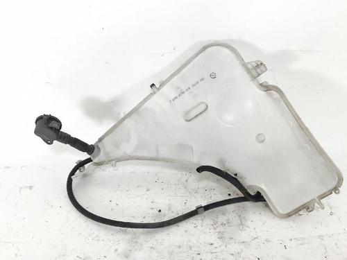 Used Windscreen washer tank Windscreen washer tank BMW 3 Touring (F31) 318 d (143 hp) 36497543 36497543